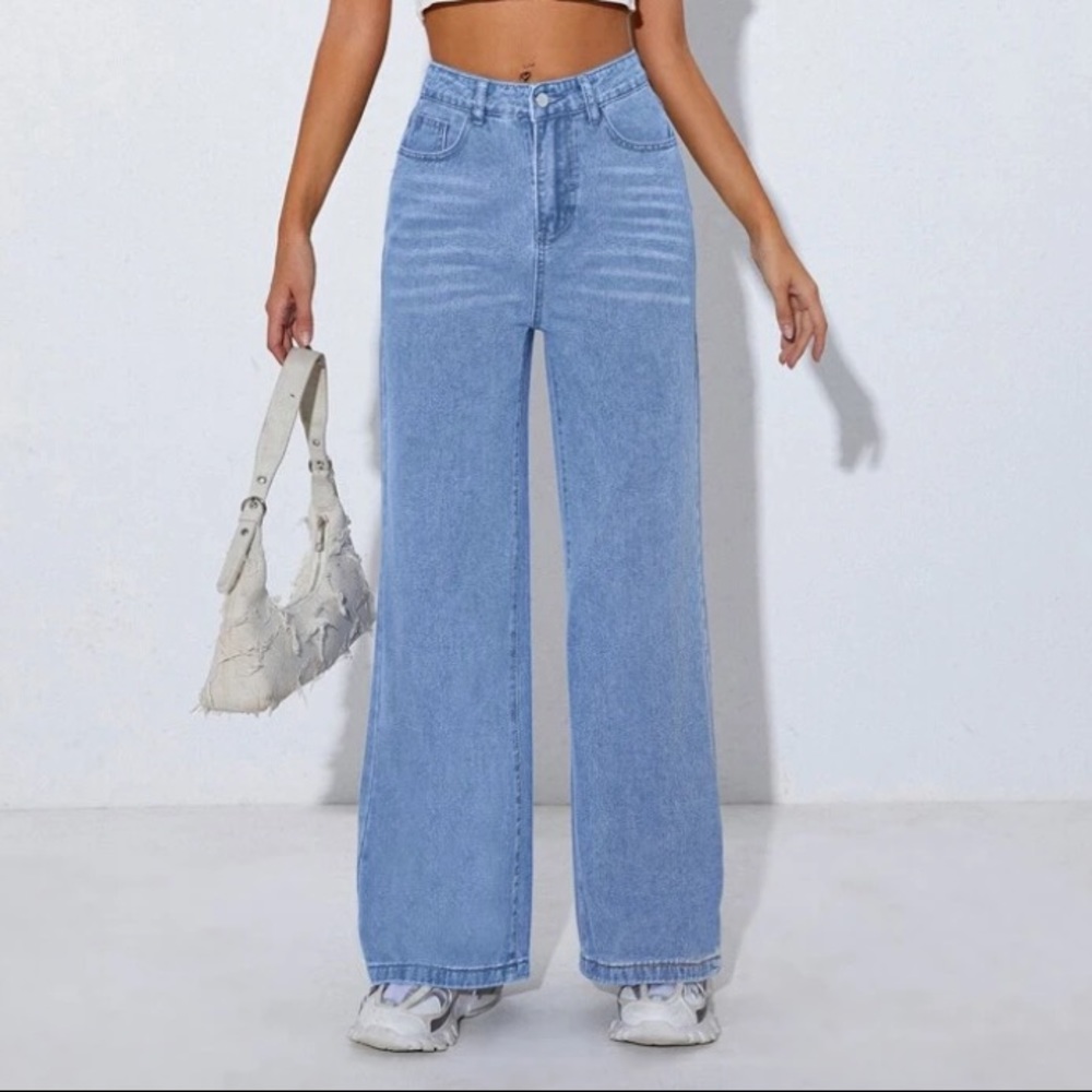 SHEIN Light Wash Wide Leg Denim Jeans
